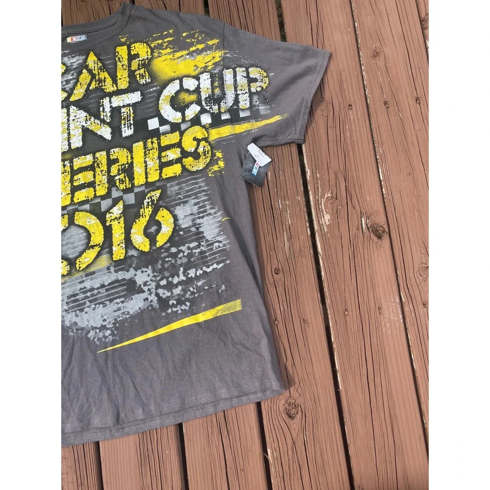 NASCAR Sprint Cup Series 2016 Gray Graphic T-Shirt Racing Fan Apparel - Picture 3 of 7
